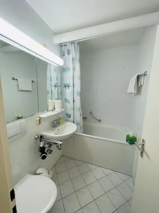 Sunrise Studio Fuer 2-3 Personen Munich Apartment