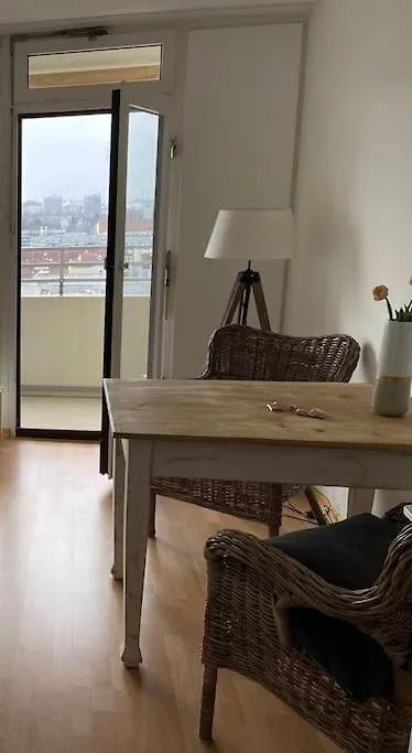 Sunrise Studio Fuer 2-3 Personen Munich Apartment